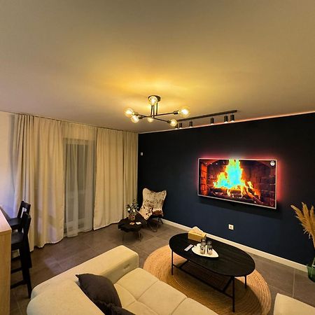 Chill Vibes Apartment บราชอฟ ภายนอก รูปภาพ
