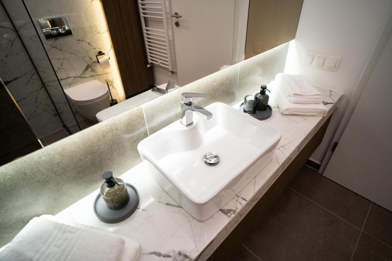 Chill Vibes Apartment บราชอฟ ภายนอก รูปภาพ
